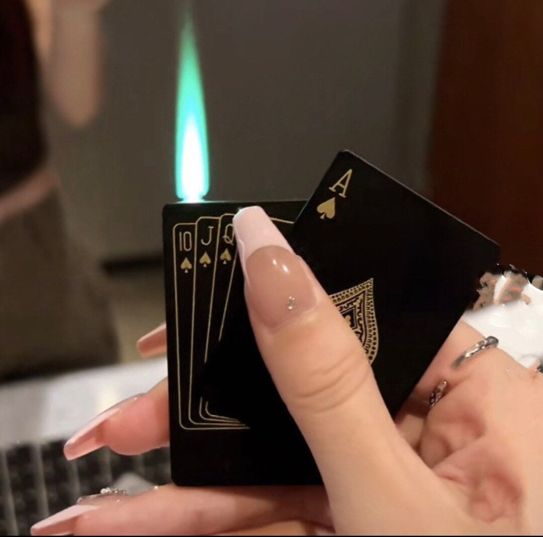 Poker Card Lighter, Playing Card Lighter, Green Flame Poker Lighter, Funny Toy Smoking