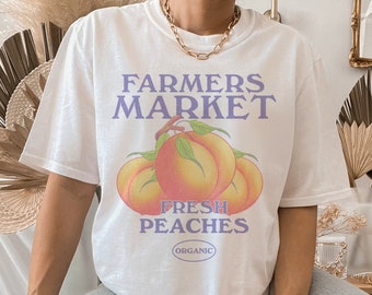 Peach Aesthetic Vintage - Unisex-T-Shirt, Womens Graphic Peach Aesthetic, Retro Shirt,Trendy Mom, Vintage Aesthetic Fruit, Vsco Summer