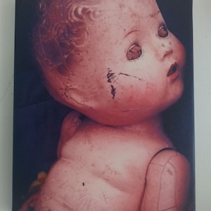 11&quot; x 14&quot; Canvas Photography Print Creepy Baby Doll Broken Antique Doll