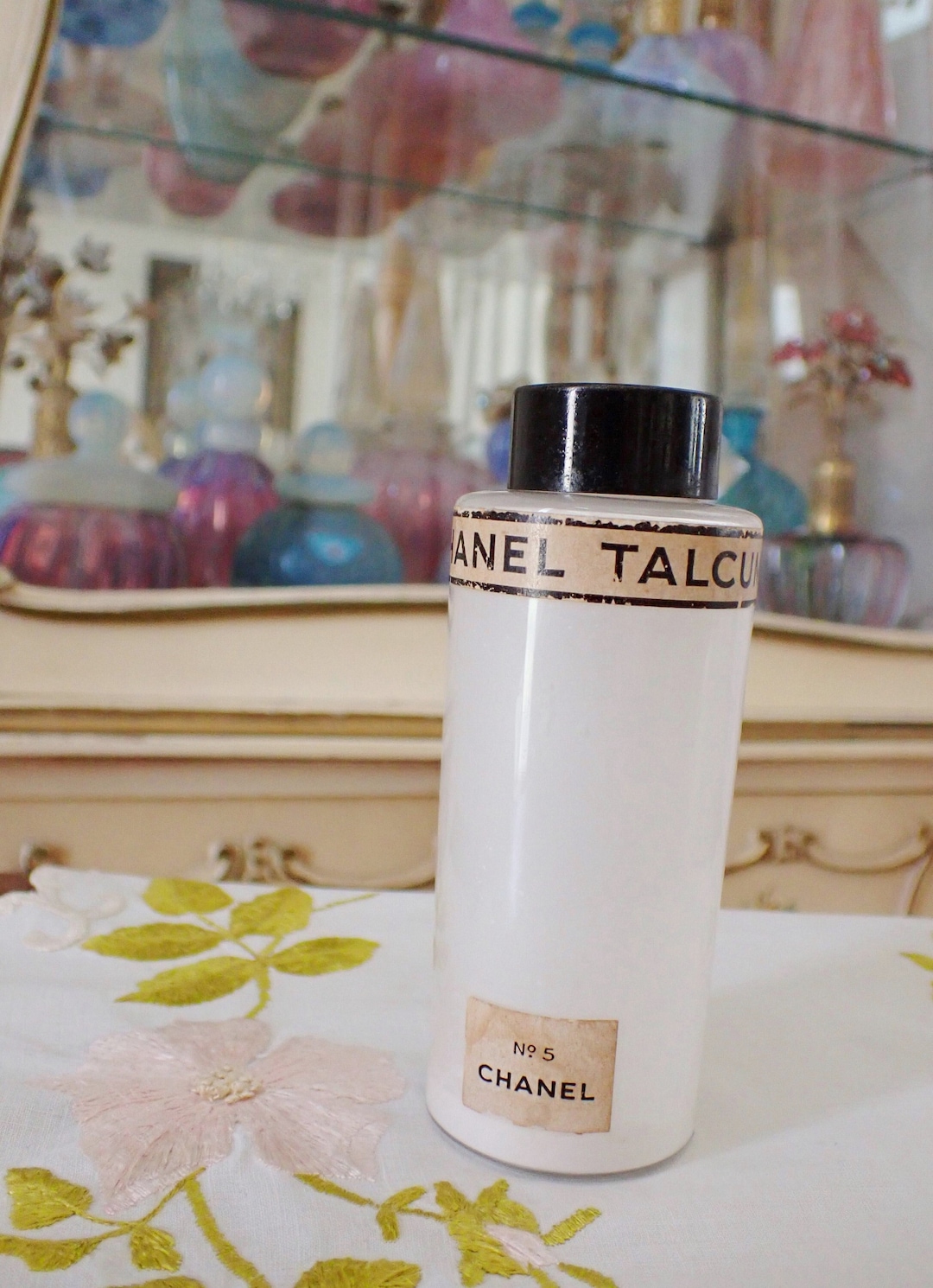 Vintage 1940s WITH DOT Chanel Talcum Powder Oz Glass Shaker New  York Distributor Nearly Empty