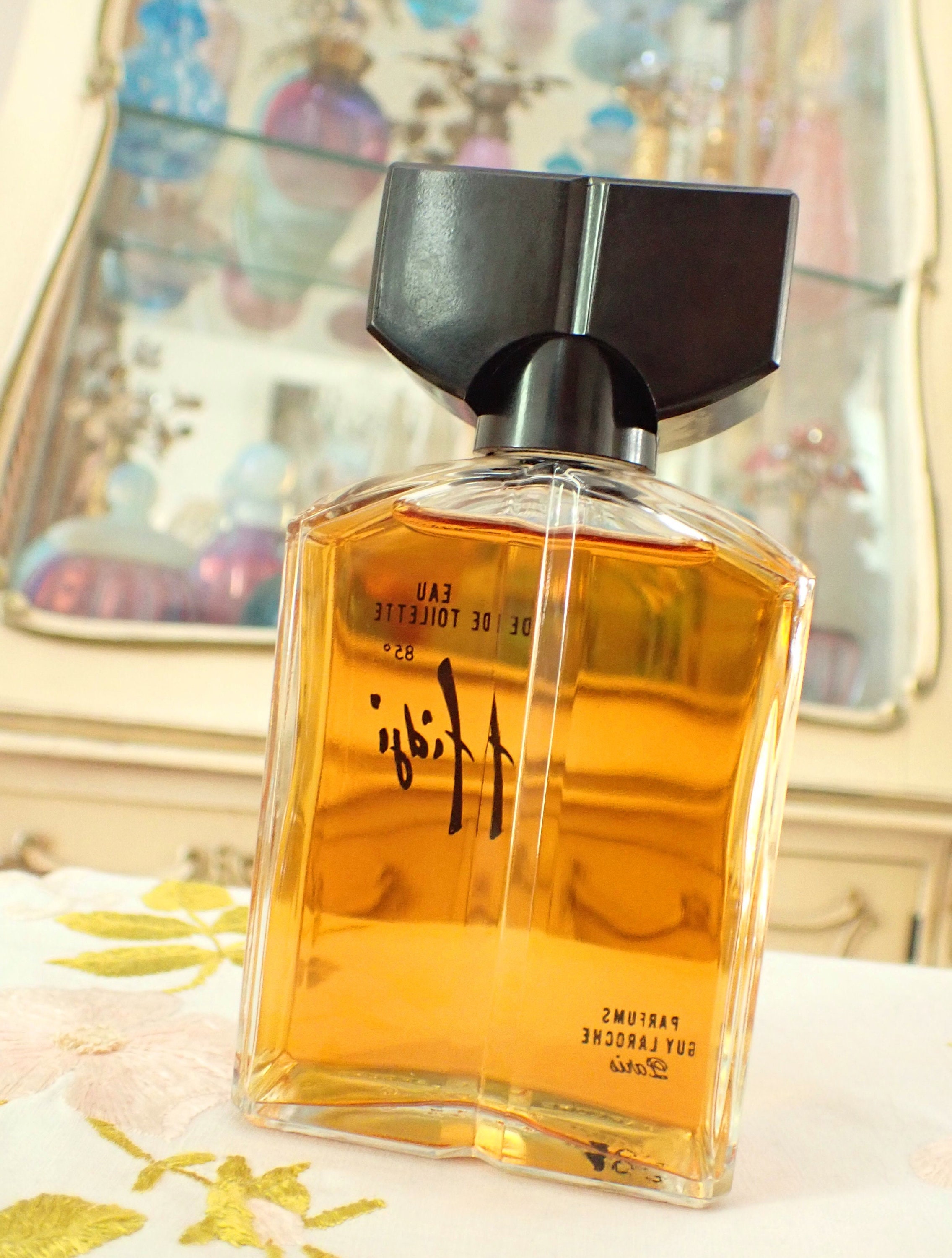 Vintage 1970s 1973 ORIGINAL Formula Parfums Guy Laroche FIDJI Eau