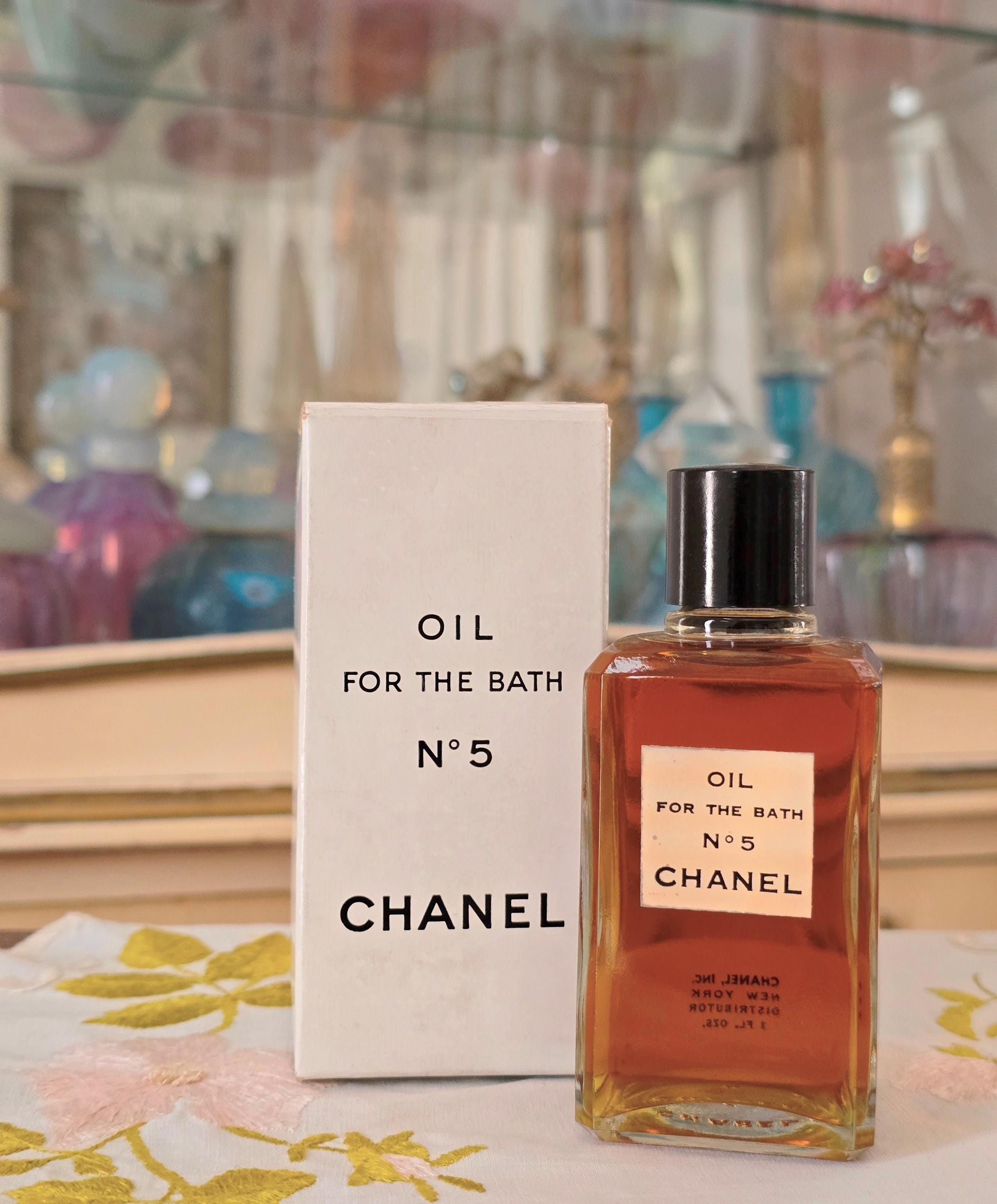 Vintage 1960s Original 1962 Chanel No 5 OIL for the BATH Perfumed