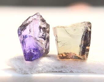 希少なオレンジピンクタンザナイト原石、天然タンザナイト原石