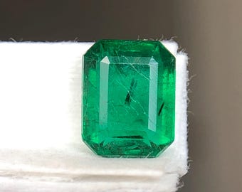 Natuurlijk levendig groen smaragd | Natuurlijke 0,65 kt 6 x 4,8 mm achthoekig geslepen edelsteen