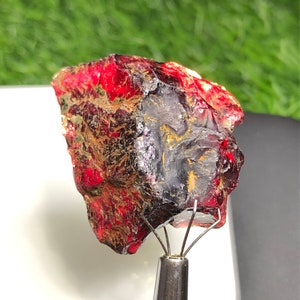 162 Carats Natural Garnet Rough, Loose 39x33 MM Red Garnet Raw, Untreated Garnet Crystal For Making Gems & Jewelry, January Birthstone  Raw.