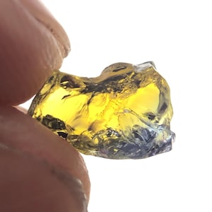 Zoisite Yellow Purple Blue Brown Tanzanite Rough, 2.10 Carats Colorful Tanzanite Rough, Tanzanite Raw, Unheated Tanzanite Rough, Tanzanite