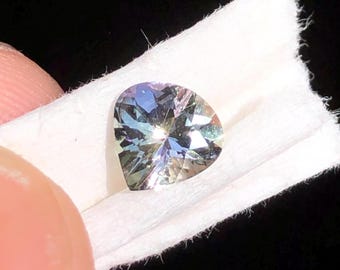 Pietra preziosa di tanzanite naturale, taglio a cuore da 6 mm, viola blu verde