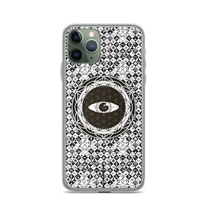 Può includere: Una custodia per telefono trasparente con un designo in bianco e nero. Il design presenta un motivo ripetitivo di forme geometriche e il testo "22 ACID". Al centro della custodia c'è un cerchio nero con un occhio bianco e un motivo a fiore della vita.