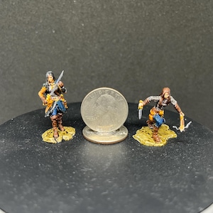 Female Half-Elf Rogue D&D miniatures