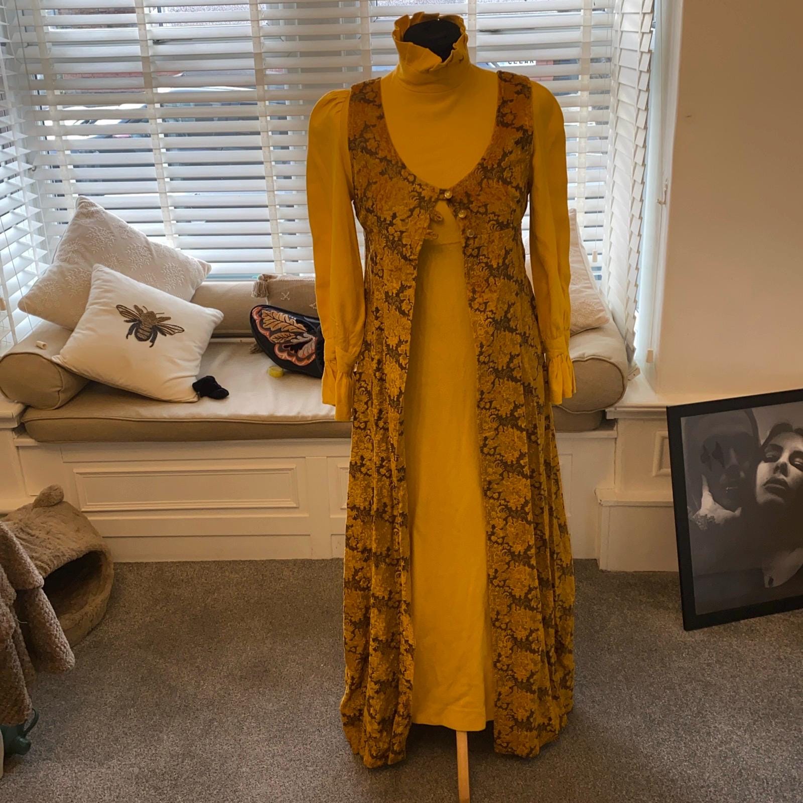 medieval brown dress Renaissance Venetian Gown main image 0