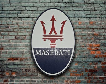 Logo in legno Maserati, Decorazione da Parete Maserati, Regalo Maserati, Regalo Auto Corse