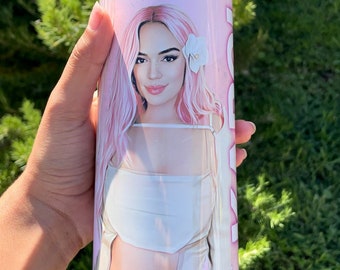 Vaso Karol G rosa 20oz