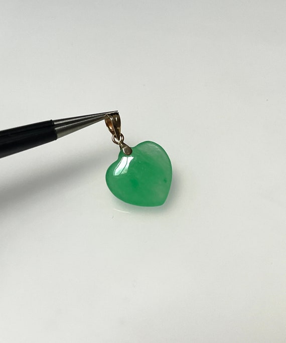 Green Jade Heart 14K Yellow Gold Pendant Charm Cl… - image 3