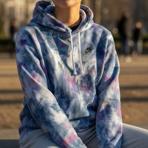 SMALL Upcycled Nike Tie-Dye Hoodie, Hand-Dyed Blues & Pink Bild 1