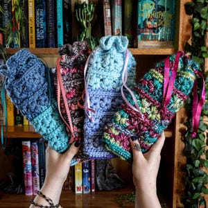 VARIETY - Switch Cases Crochet | Switch Sweater | Switch Bag | Switch Carry Case | Gift for Gamers | Handmade Switch Case | Switch Case