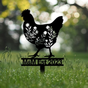 Letrero de metal con forma de gallina personalizado, decoración de gallinero, letrero de gallina con estaca, decoración de gallinero, estaca de granja, letrero de granja de metal, regalo de gallina
