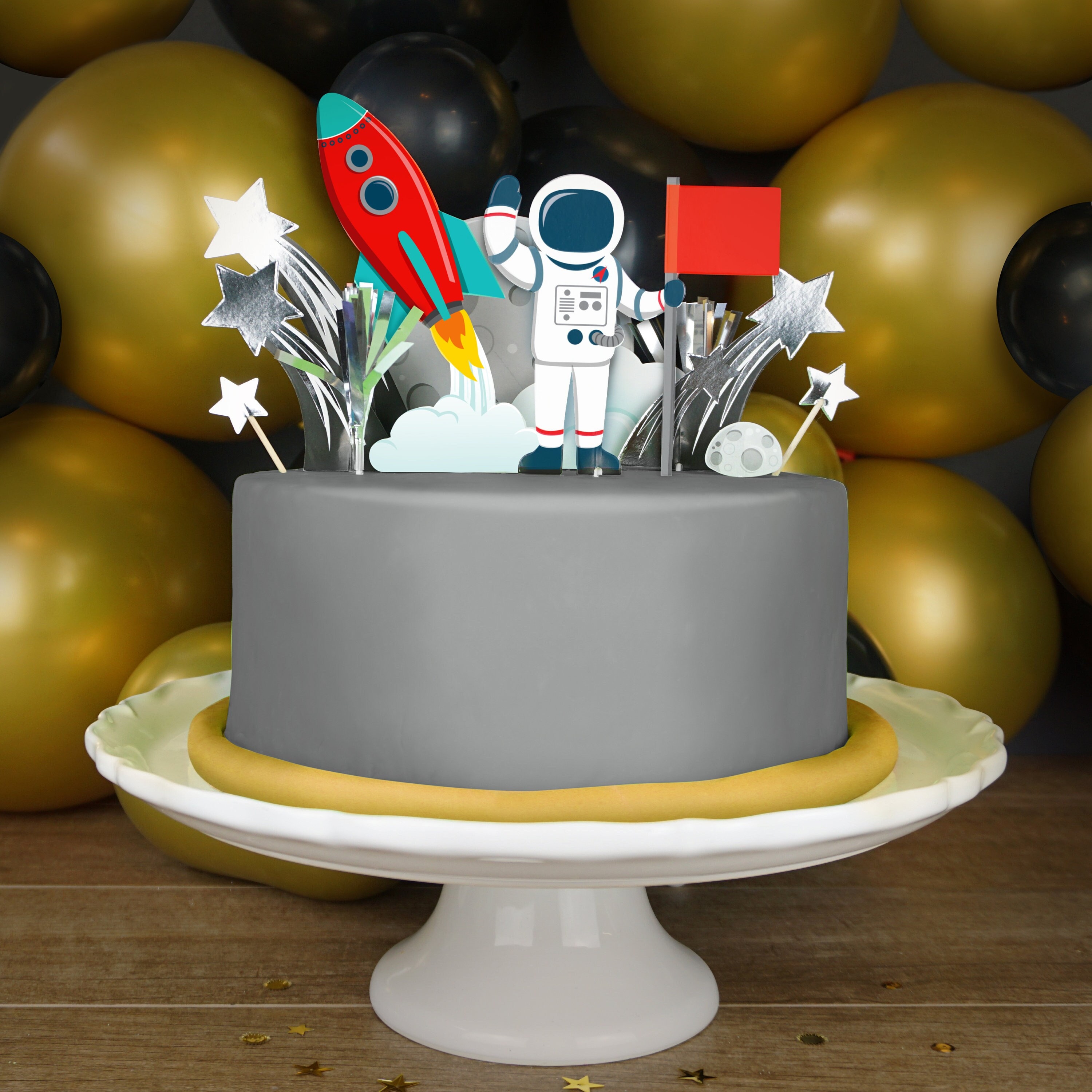 Space Astronaut Cake Topper Edible Muffin Party Decoration