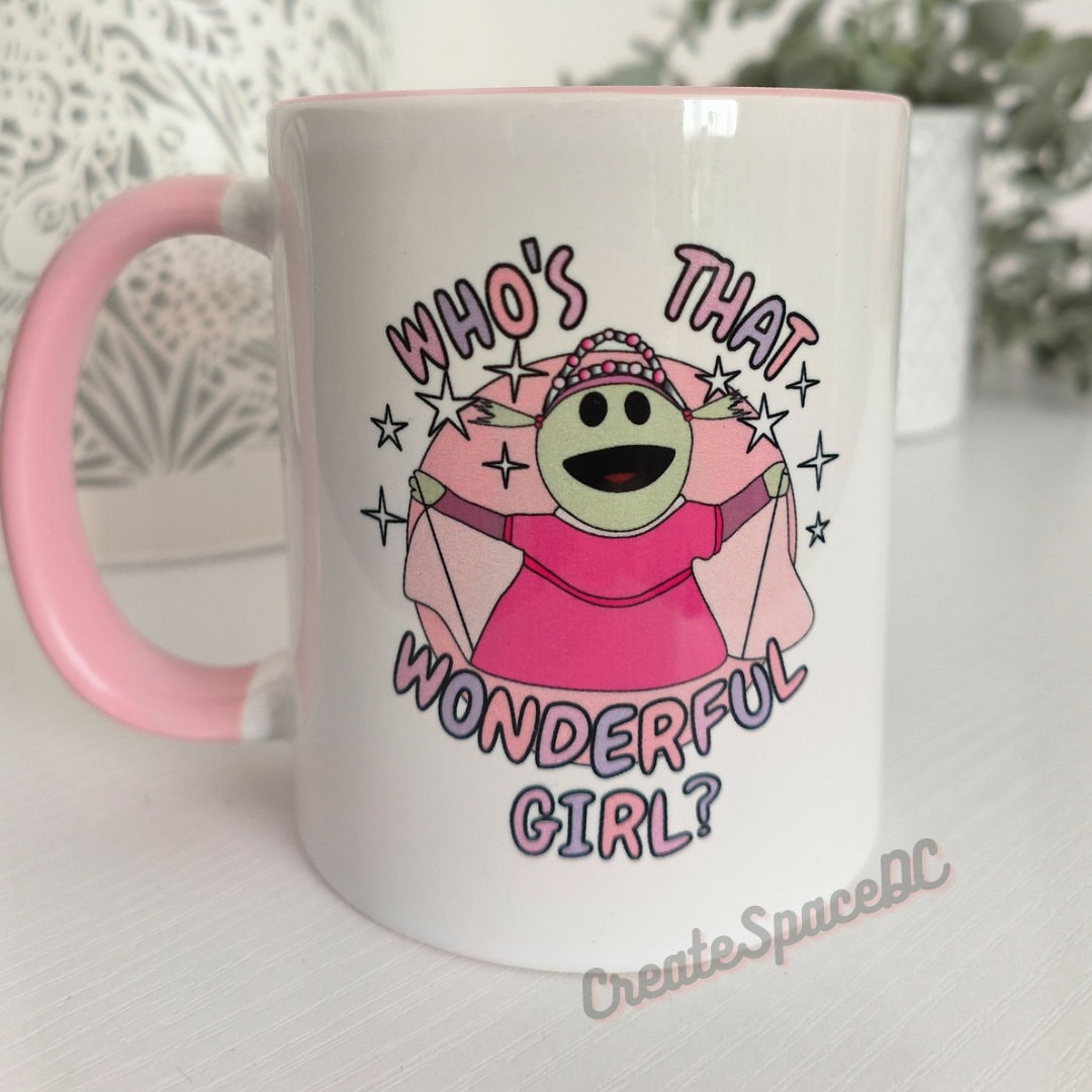 New Spirit Original Whos That Wonderful Girl Mona Nanalan Tee T-shirt Divertente Unisex, Nero , S