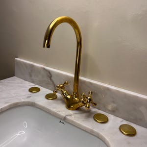 Grifo de baño, grifo de cuello de cisne para tocador de baño de latón macizo, grifo de cocina de latón, grifo de latón sin lacar, grifo de baño de latón