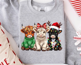 Christmas Highland Cow Shirt | Cute Xmas Cow Trio Sweatshirt | Holiday Cow Lights Tee | Winter Highland Cattle Hoodie | Farm Christmas Top