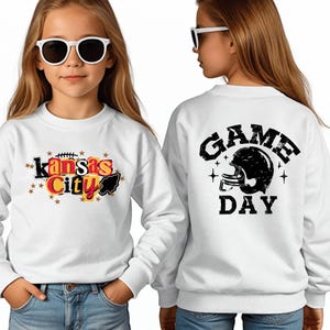 Kansas City Game Day Hoodie and Sweatshirt | Kansas City Sundays Front & Back Design | Vintage Football Fan Sweater afbeelding 4