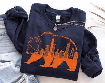 Chicago Bear Skyline Sweatshirt, Minimal Chicago Cit Hoodie, Bear Silhouette Graphic Shirt, Urban Chicago Football, City Skyline Bear Tee