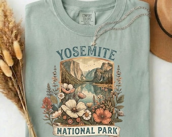 Comfort Colors® Yosemite National Park Shirt, Vintage Floral Mountain Tee, Nature Lover Shirt, Camping Hiking Comfort Colors Sweatshirt