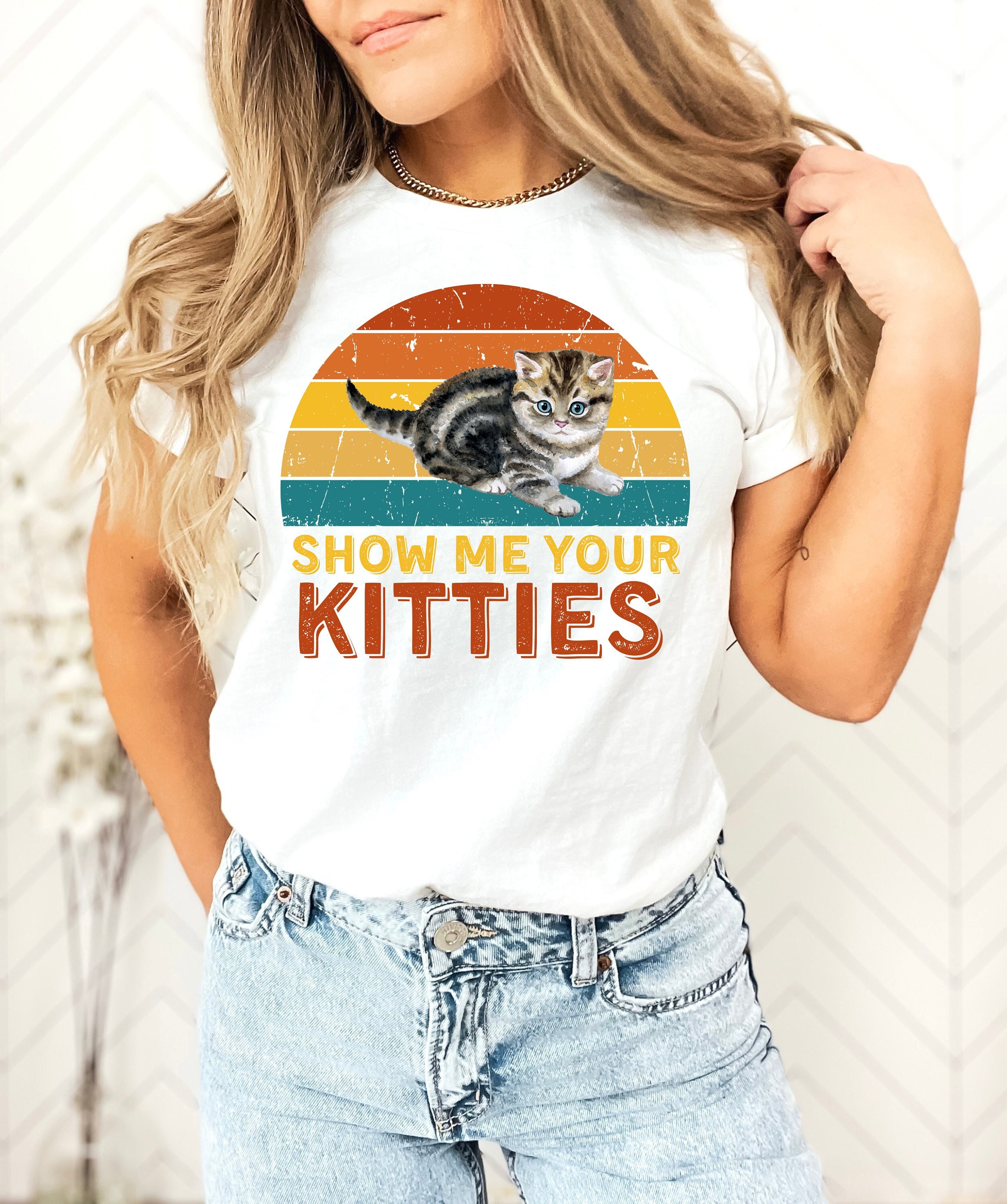 Cat Tshirt for Cat Lover Tshirt Cat Owner Gift for Cat Mom Shirt Retro