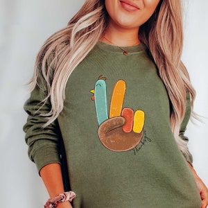 Peace Sign Turkey, Retro Thanksgiving Turkey Shirt, Hello Thanksgiving Sweatshirt, Gift For Thanksgiving, Happy Thanksgiving Shirt