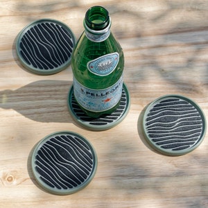 Magneto Coaster Set, W/a Magnetic Stacking Design. Woodgrain Coasters ...