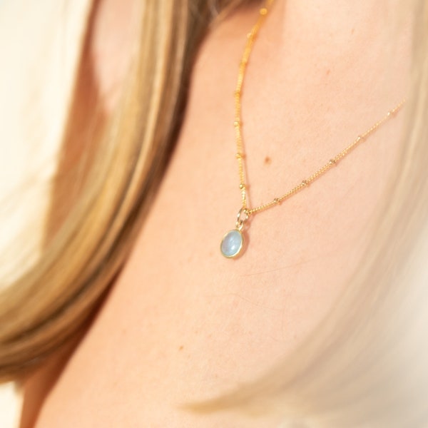 Minimalist Natural Aquamarine Gemstone Pendant Necklace - Suspended on 14K Gold Filled Satellite Chain