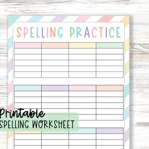 Könnte beinhalten: Ein ausdruckbares Arbeitsblatt zum Thema Rechtschreibung mit einem pastellfarbenen Regenbogen-Streifenrand. Die Wörter "SPELLING PRACTICE" stehen oben und "Printable SPELLING WORKSHEET" unten. Das Arbeitsblatt hat mehrere Zeilen und Spalten zum Schreiben.