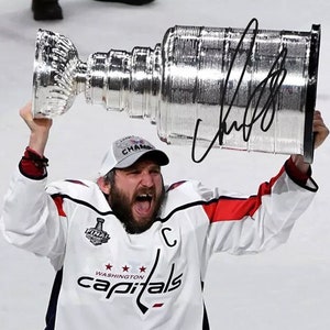 Alex Ovechkin Washington Capitals Signed Photo Autograph Print Poster Wall Art Home Decor
