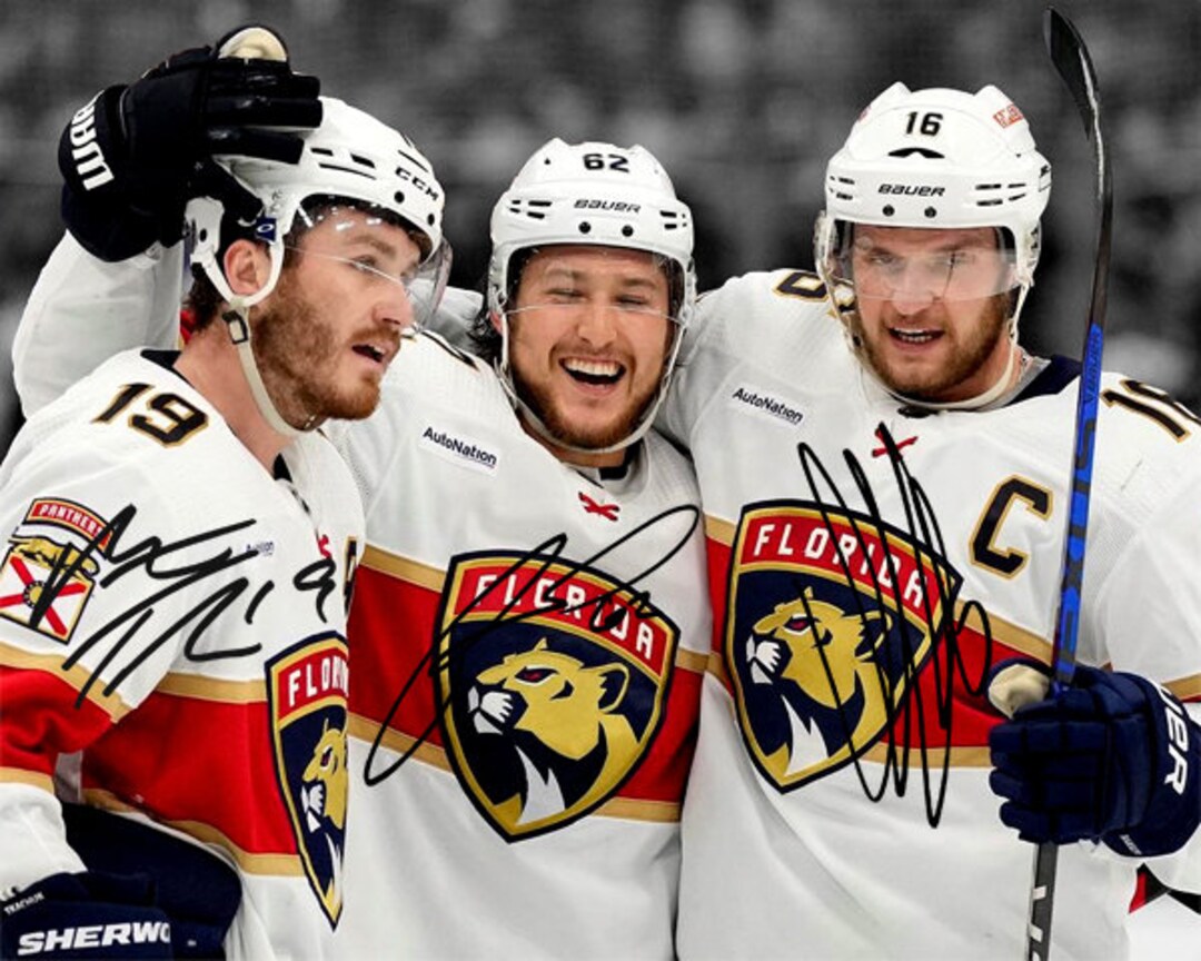 Photo Dédicacée Aleksander Barkov (Florida Panthers) 8x10, Avec Preuve D'authenticité