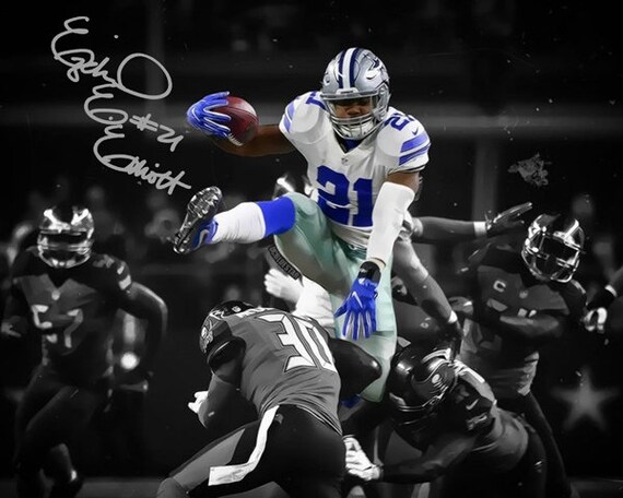 Ezekiel Elliott Dallas Cowboys Epic Hurdle Signed Photo Autograph
