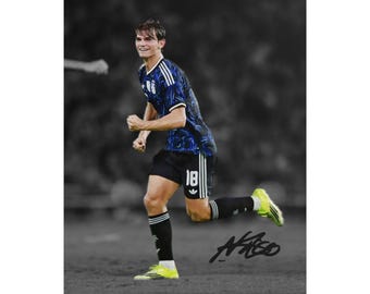 Gesigneerde foto van Nico Paz, Argentijnse voetbalster, poster met handtekening, wanddecoratie voor thuis.