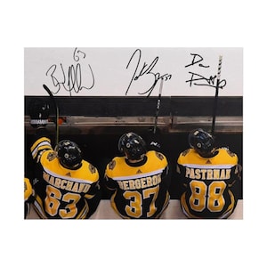 Patrice Bergeron Brad Marchand David Pastrnak Signed Photo Print Autograph Wall Art