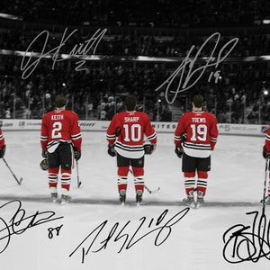 Jonathan toews autographed best sale jersey