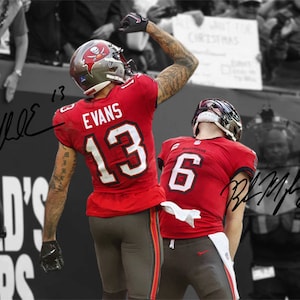 Baker Mayfield Mike Evans Tampa Bay Buccaneers Signed Photo Autograph Print Poster Wall Art Home Decor