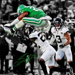 Saquon Barkley Philly Eagles Epic Reverse Hurdle Signed Photo Autograph Print Poster Wall Art Home Decor