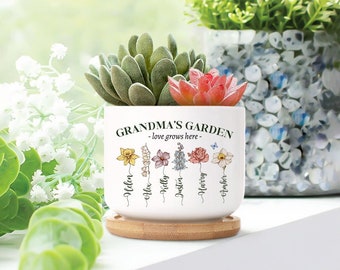 Personalized Birth Flowers Ceramic Plant Pot, Custom Grandma's Garden Plant Pot, Mother's Day Gift, Grandma Gift From Grandkids