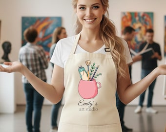 Personalized Painting Apron for Artists, Custom Art Studio Apron with Name, Painter Gift, Hobby Artist Smock, Palette or Brush Illustration