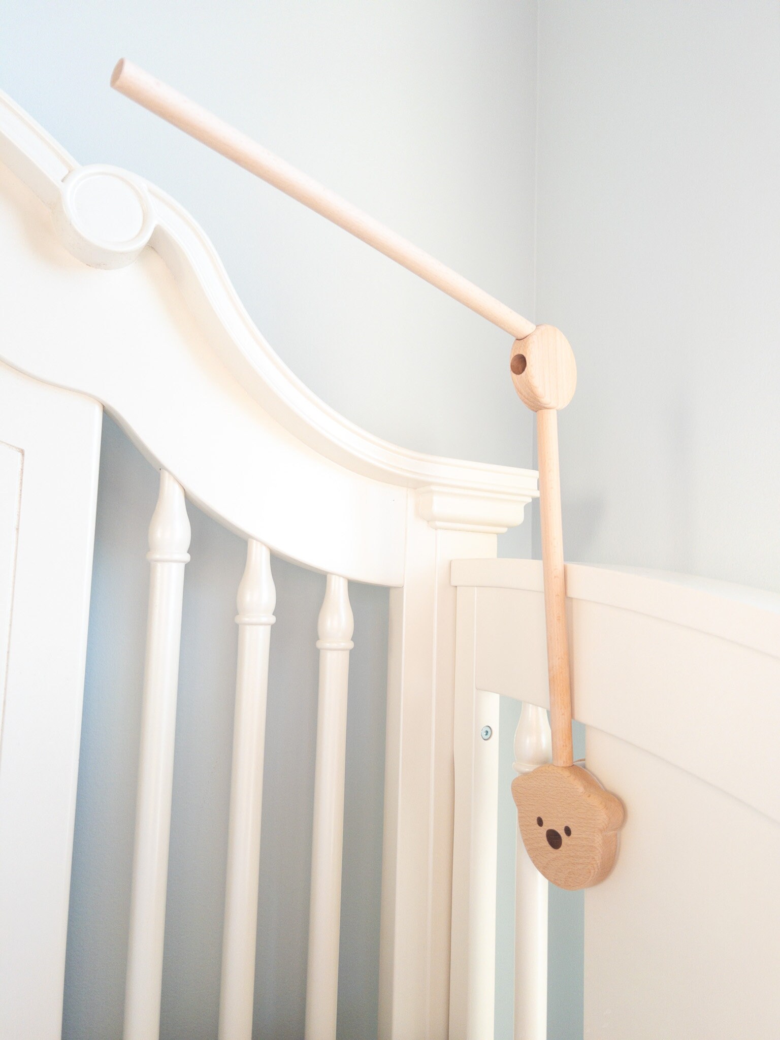 Wooden Baby Mobile Hanger Eco Natural Baby Mobile Arm Cot Wooden Mobile