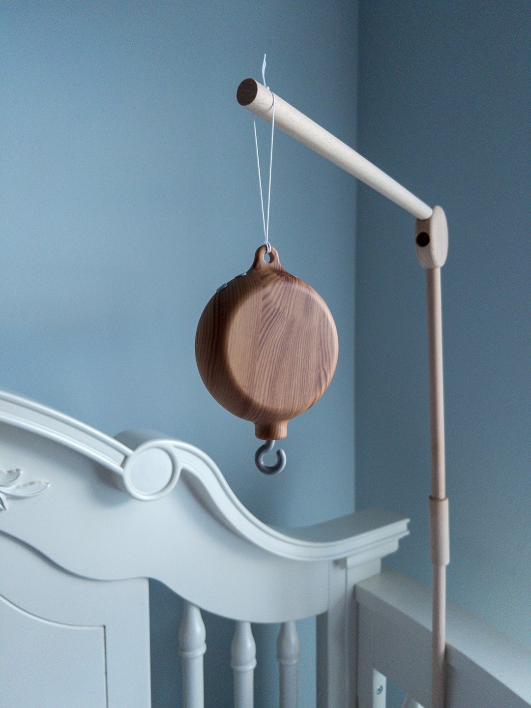 Baby Mobile Music Box Imitation Wood Nursery Mobile Rotating Hook for