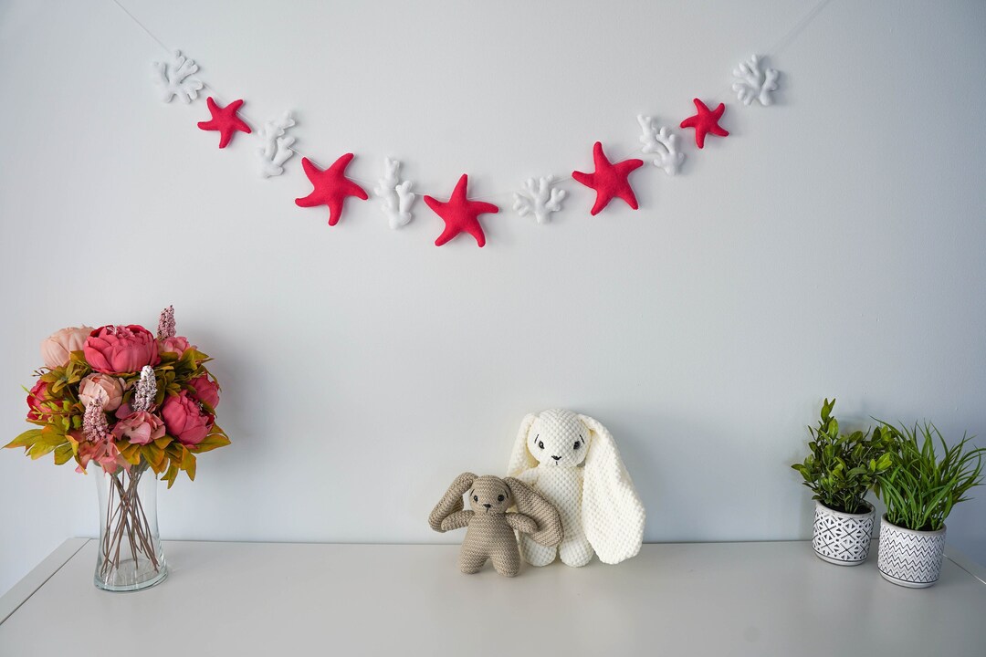 Sea Theme Garland Colorful Wall Decor Garland Sea Star and Coral Felt