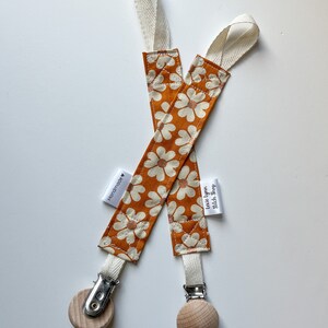 Binky Clip | Pacifier Clip | Pacifier Strap | Baby Pacifier | Baby Shower Gift | Baby Present | Baby accessory | Baby Girl Gift