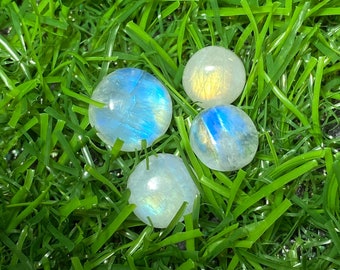 Out Standing ~ Moonstone Blue Flashy Round Shape Cabochon Lot At Reasonable Price Loose Gemstone 4 Pcs Lot For Making Wire Wrap Jewelry.