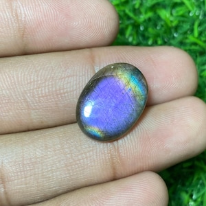 Brilliant Quality Full Purple Flashy Labradorite Cabochon Size - 14x19.50x4.50 MM Oval Shape  Loose Gemstone For Making Wire Wrap Jewelry