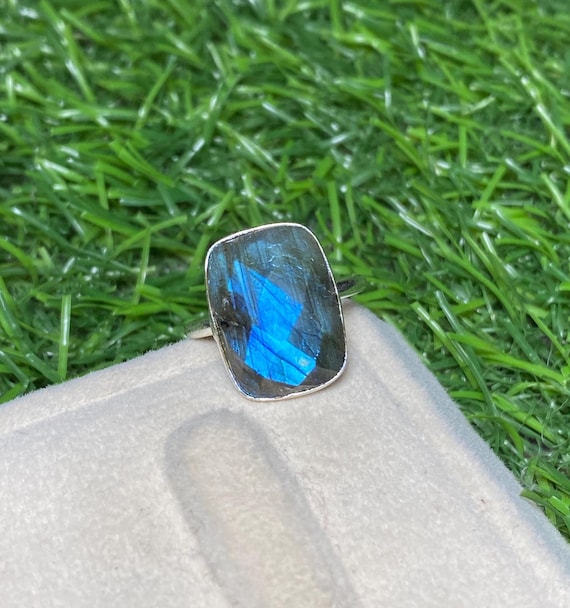 Labradorite Sterling Silver Ring – Vintage Boho Style, Sizes 5-9, Gift Box Included