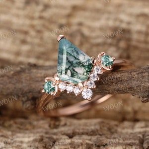 Moss Agate Engagement Ring Kite Cut Unique Rose Gold Flower Ring Vintage Cluster Diamond / moissanite Wedding Ring Promise Ring Anniversary